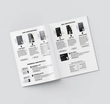 Rozevřená brožura Biodeur.lab s produkty